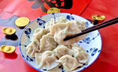 初五吃饺子,传承民俗，祈愿新岁吉祥